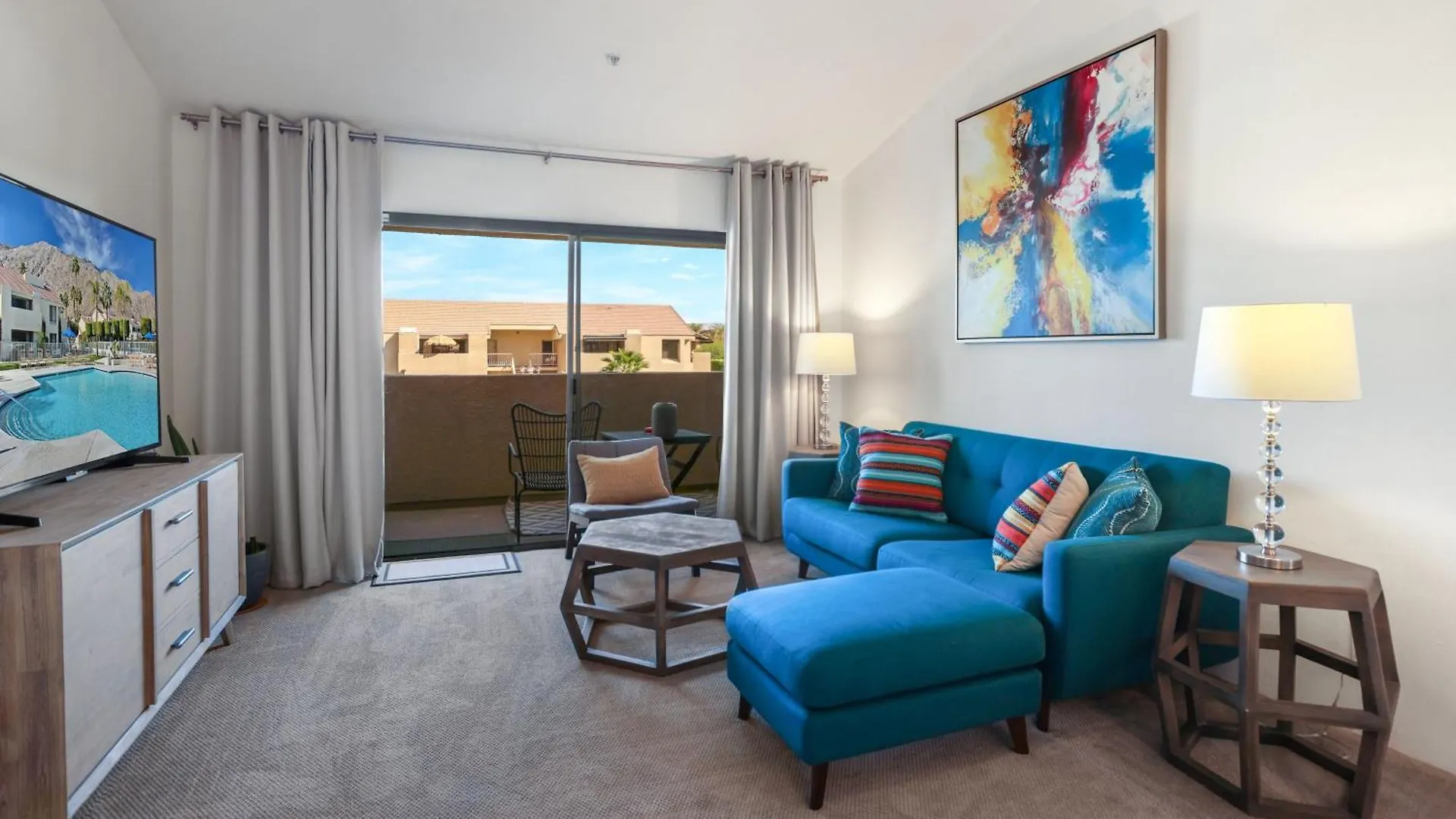 Convenient & Cozy Downtown - A Ryson Property Palm Springs Ferienhaus